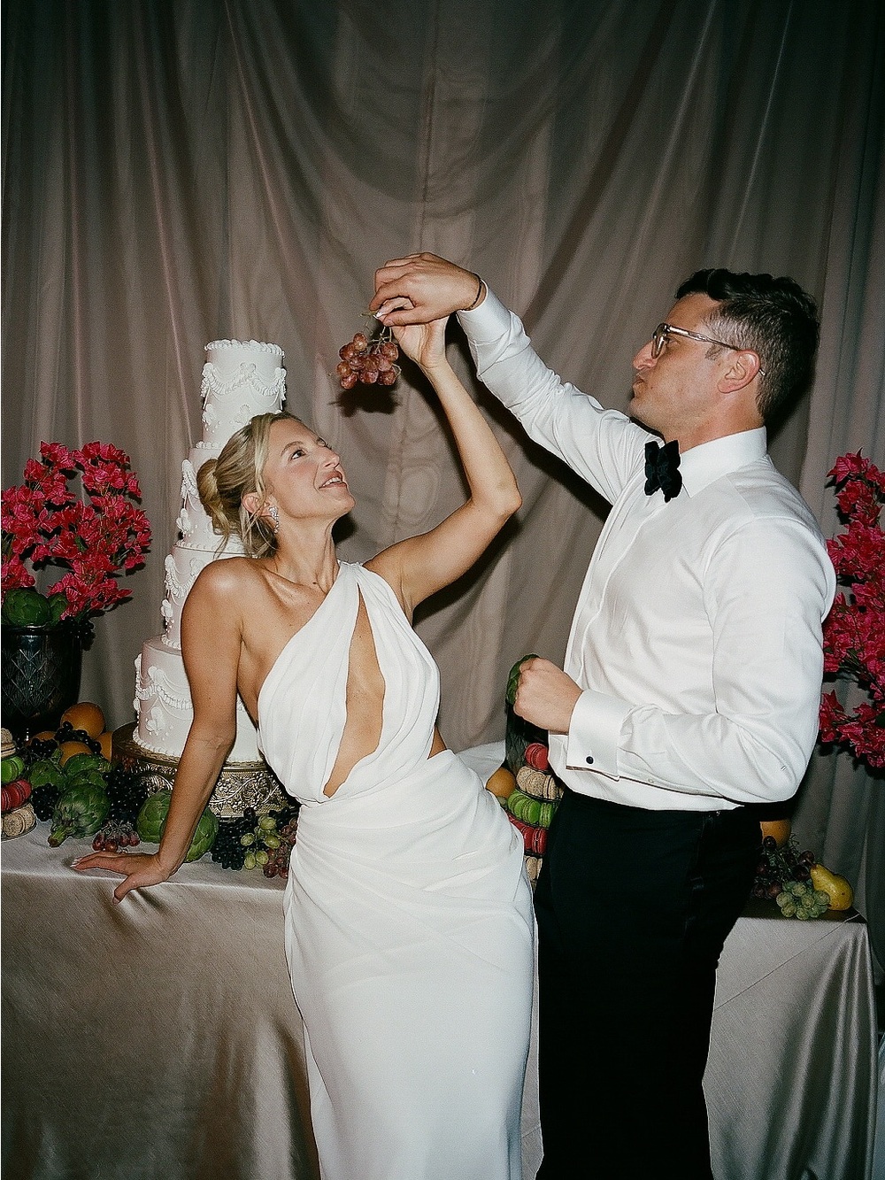 Custom Karla Gil Elegant One-Shoulder Ivory Draped Evening Dress - Picture 8 of 13